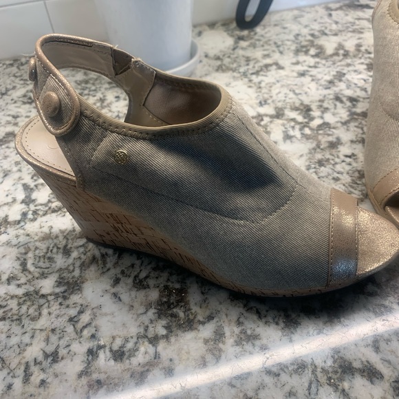 Wedge shoes - Picture 2 of 5